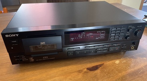 Sony dtc dat - es, recorder