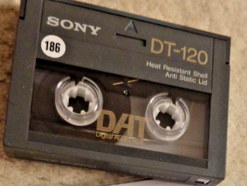 Sony 120 dat tape - dt-120,